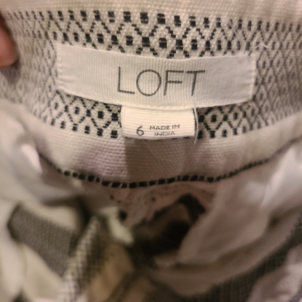 LOFT Riviera Women's Shorts - Picture 3 of 5